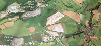 Aerial view of Holwell and Nunney (click to enlarge view).