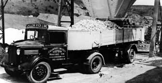 Load of lime leaving Callow Rock, Cheddar sometime in the 1940s. Courtesy National Stone Centre.
