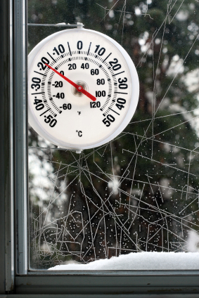 Thermometer. (© iStock/scol22)