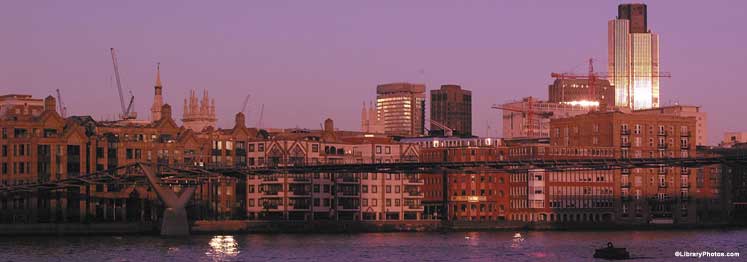 Millennium bridge over the River Thames, London, UK, BGS©NERC