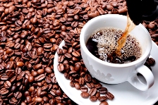 Cup of coffee and coffee beans ©iStockphoto.com/Hemp