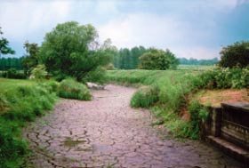 The River Ver upstream of St Albans dried up in 1991 as a result of heavy groundwater abstraction